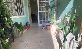 Imagem: Lindo Sobrado no Bairro Parque Santo Antônio