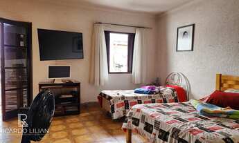 Imagem 6: Sobrado Exclusivo no Paraventi: Conforto, Elegância e Localização Privilegiada!