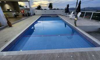 Imagem 3: Casa de alto padrão com 4 suítes em conjunto residencial com controle de acesso