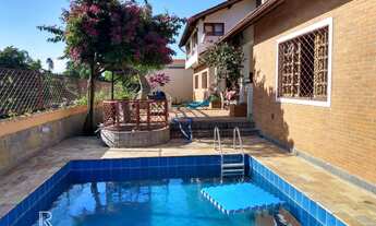 Imagem: Sobrado Padrão localizado em área nobre