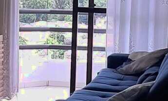 Imagem 2: Espaçoso apartamento de 2 dormitórios com suíte, sacada e 2 vagas de garagem próximo ao M