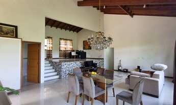 Imagem 7: Chácara em Mairiporã com 2000m² de terreno, 4 suites e muita natureza - acesso excelente