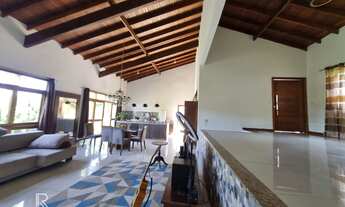 Imagem 6: Chácara em Mairiporã com 2000m² de terreno, 4 suites e muita natureza - acesso excelente