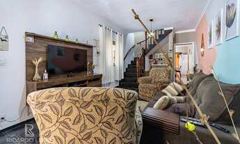 Imagem 2: Sobrado com 4 dormitórios, edícula, churrasqueira e duas vagas de garagem a venda no parqu