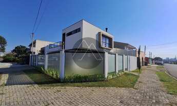 Imagem: Sobrado de Esquina Alto Padrão com Suíte