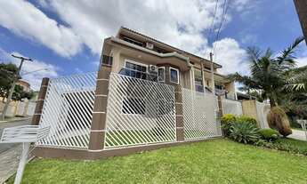 Imagem 2: Triplex com 5 Quartos, Energia Solar e Garagem para 3 Carros no Centro