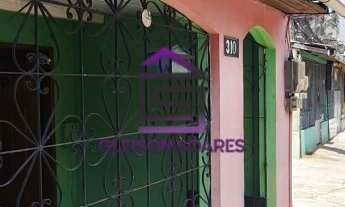 Imagem 2: Casa a poucos passos do terminal rodoviario