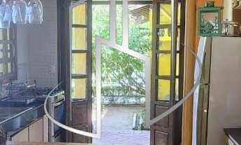 Imagem: Casa ampla, estilo sitio em condominio fechado