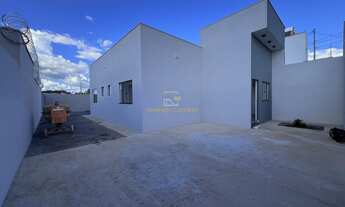 Imagem: Casa a venda Bairro Afonso Queiroz em Patos