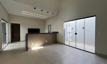 Imagem: Casa à venda no bairro Afonso Queiroz