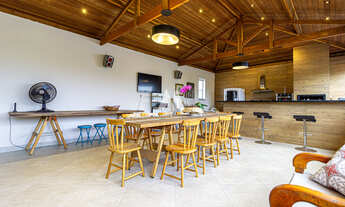 Imagem 3: Casa de cinema no bairro da Aparecida toda modernizada e com área gourmet!