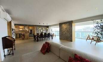 Imagem 2: Apartamento Alto Padrão para locação com 3 suítes, vista mar e lazer completo no Embaré de