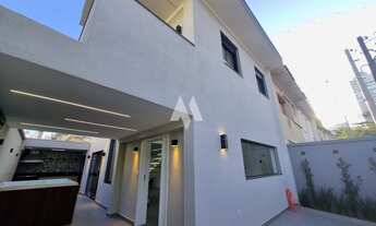 Imagem: Casa à venda na Ponta da Praia em Santos