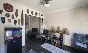 Imagem 6: Oásis Urbano no Embaré: Sobrado Exclusivo com Piscina e Conforto Absoluto, 3 dormitórios