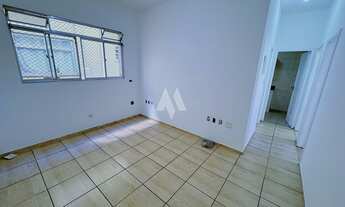 Imagem 3: Apartamento para locação com 2 dormitórios a 2 quadras da praia no Embaré em Santos/SP