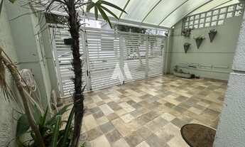 Imagem 2: Casa Triplex com Churrasqueira, Solarium e 3 quartos em Santos!