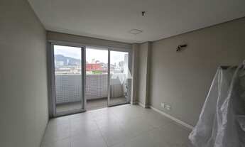 Imagem 3: Sala comercial para locação em prédio com infraestrutura completa no Centro de Santos/SP