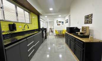 Imagem 5: Apartamento à venda na Ponta da praia com garagem fechada!