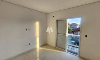 Imagem: Casa Padrão, sobreposta alta, nova, 2 dormitórios