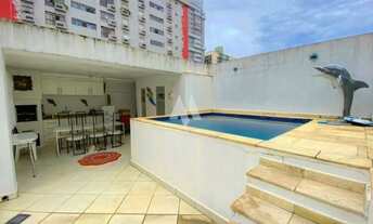 Imagem: Sobrado com 3 quartos e 4 banheiros à Venda