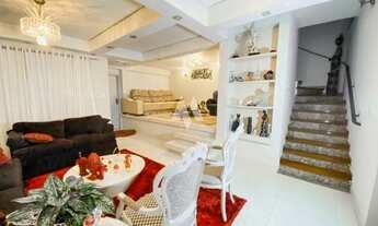 Imagem 2: Sobrado com 3 quartos e 4 banheiros à Venda, 220 m² - Gonzaga em Santos