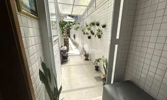 Imagem 5: Casa térrea à venda com 3 dormitórios, espaçosa e com churrasqueira no bairro Marapé em Sa