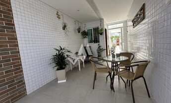 Imagem 2: Casa térrea à venda com 3 dormitórios, espaçosa e com churrasqueira no bairro Marapé em Sa