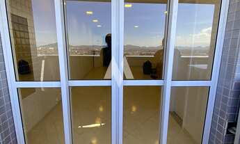 Imagem 2: Sala Comercial pronta para uso em andar alto com vaga de garagem!