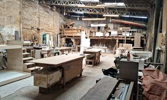 Imagem: Vende se Galpão de 350m² em Òtima localização