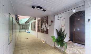 Imagem 5: Casa Térrea com 3 quartos, 4 vagas e edícula - São Vicente / SP