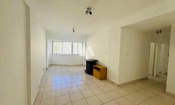 Imagem 3: Apartamento à venda com 2 dormitórios e vista parcial para o mar no bairro Aparecida em Sa