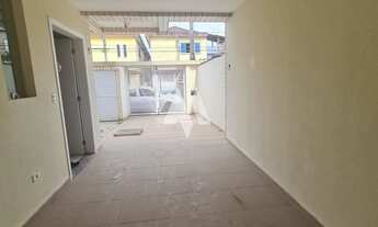 Imagem 5: Sobrado Triplex , Recém Construído, 2 suítes , 2 vagas de garagem , Quintal e no Valor jus