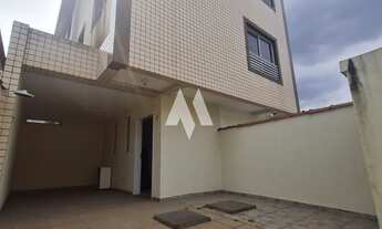 Imagem 2: Sobrado Triplex , Recém Construído, 2 suítes , 2 vagas de garagem , Quintal e no Valor jus