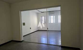 Imagem 2: Sala comercial no centro, em frete a alfandega, R$ 800,00 (24 metros quadrados