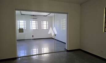 Imagem: Sala comercial no centro, em frete a alfandega