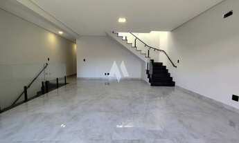 Imagem 5: Casa sobreposta alta à venda com 4 suítes e piscina no bairro do Boqueirão em Santos/SP