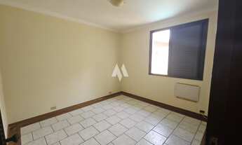 Imagem 7: Casa com 4 dormitórios + 1 suíte + edícula em Ponta da Praia, Santos/SP