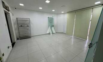 Imagem 4: Casa/Residencial/Comercial/Oportunidade, 4 dormitórios, 1 suítes, 4 banheiro