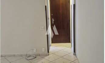 Imagem 3: Apartamento à locação com 2 dormitórios, de frente e vaga fechada no bairro Campo Grande e