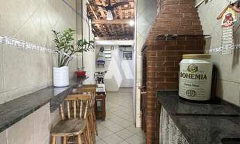 Imagem 3: Casa geminada com churrasqueira em São Vicente!