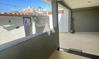 Imagem 2: Casa geminada com churrasqueira em São Vicente!