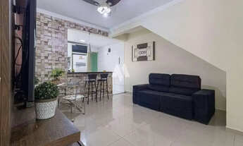 Imagem 3: Casa sobreposta baixa à venda com 3 dormitórios e churrasqueira na Vila Belmiro em Santos