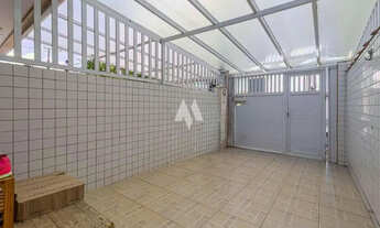 Imagem: Casa sobreposta baixa à venda com 3 dormitórios