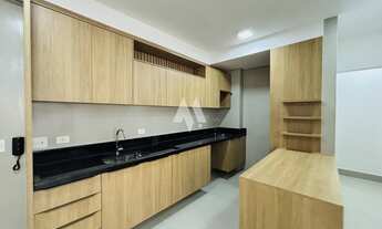 Imagem 3: Apartamento à Venda com 2 dormitórios e vaga demarcada em José Menino, Santos/SP