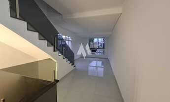 Imagem 2: Casa Padrão Duplex 3 quartos /1 suite/ 2 vaga de garagem