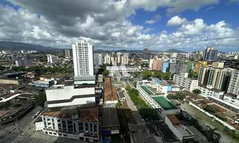 Imagem: Sala comercial mobiliada com vista livre