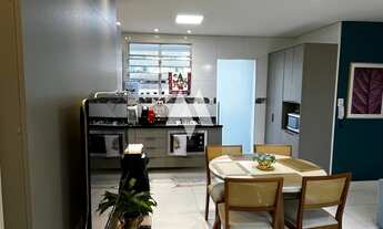 Imagem 1: Apartamento todo reformado, com 2 quartos à venda no bairro Macuco em Santos