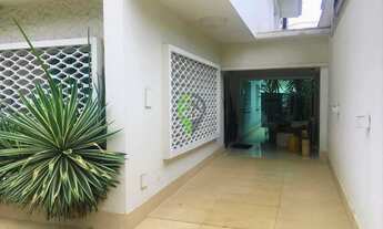 Imagem: Sobrado sofisticado com piscina - 03 dormitórios