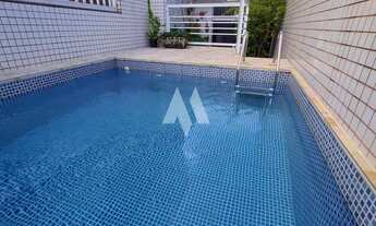 Imagem 4: Casa triplex com piscina á venda em Santos