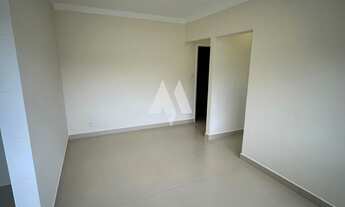 Imagem 2: Apartamento à venda com 1 dormitório, andar alto e vista livre no bairro Vila Mathias em S